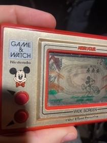 Nintendo Game & Watch Wide Screen Mickey Mouse - Red (MC-25)
