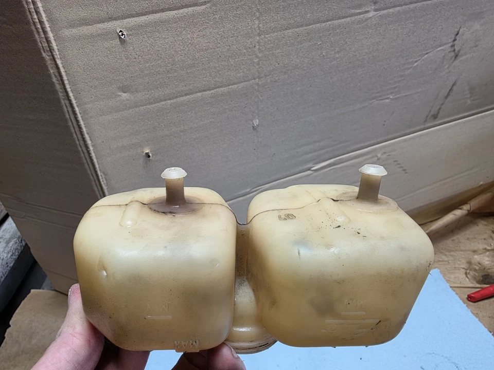 Depósito de líquido de frenos ATE 0014314202 MERCEDES-BENZ 280SE 450SEL 450SL 450SLC 220 Foto 4 de 4