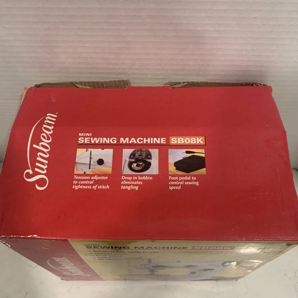Sunbeam White Mini Sewing Machine With Foot Pedal Model SB08K White - Image 2 of 4