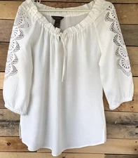 MULTIPLES S Linen 3/4 Sleeve Tunic Top Embroidered Lace Sleeves Cottagecore