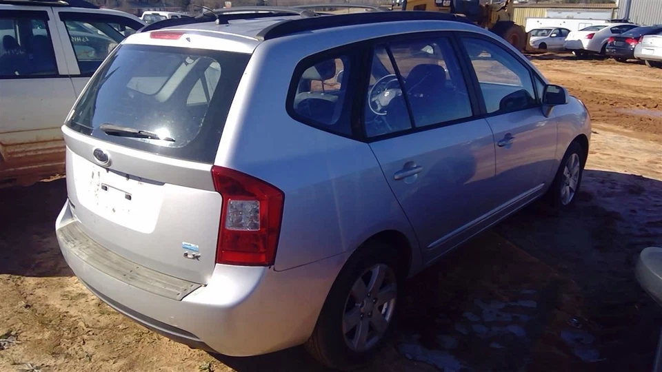 Maletero/portón trasero sin cámara de visión trasera compatible con Kia Rondo 07-12 OEM Foto 4 de 4