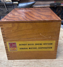 Vtg Gm Detroit Diesel Engine Division Wooden Parts Index Card Box File Display