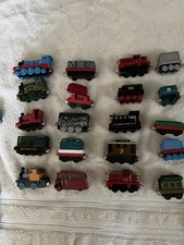 Thomas the Train and Friends Lot of 20 Assorted Motorized Engines Cars Metals