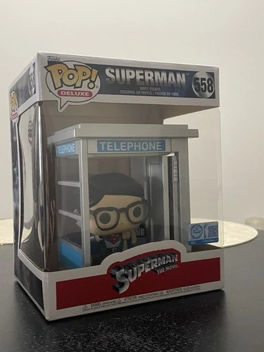Funko Pop! Deluxe Superman The Movie Superman 558 Vinyl Figure
