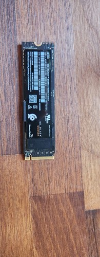 WD Black SN850X 8TB M.2 Internal SSD no box low usage 100% Health