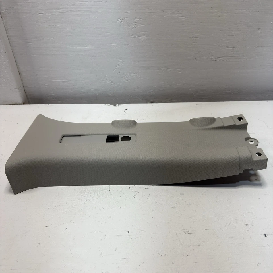 2015-25 福特 Transit 250 150 350 右侧 B 支柱上盖板 原始设备制造商 — 第 2/4 张图片