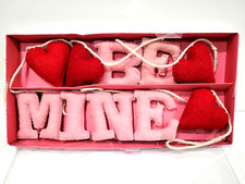 Valentines Day Love  Cupcakes Heart BE MINE Wool Garland Home Decor 6FT