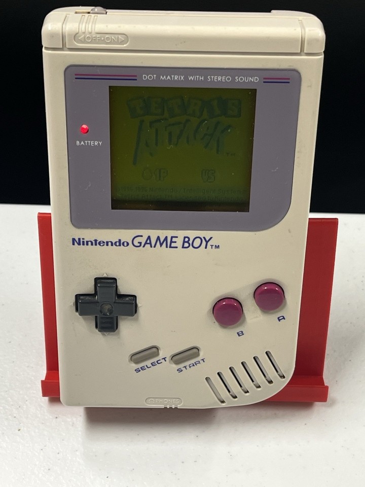 Original Nintendo Game Boy DMG-01 Handheld Console Bundle Tetris Attack Working