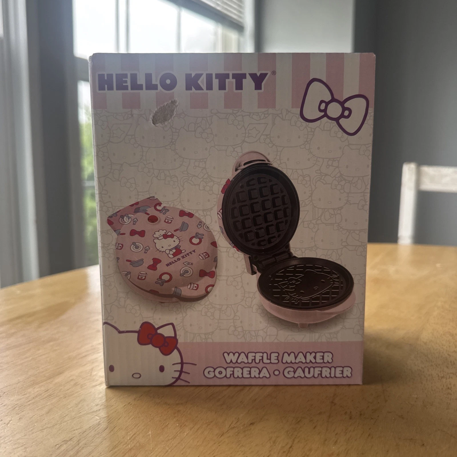 Sanrio Hello Kitty Mini Waffle Maker, Hello Kitty Kitchen Limited Edition, NIB
