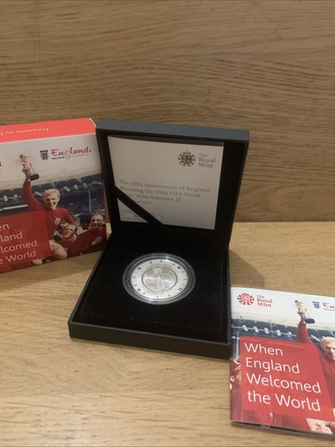 2016, 50th Anniversary 925 Silver £5 Coin , FIFA World Cup 1966, Box And Certs - Picture 6 of 8