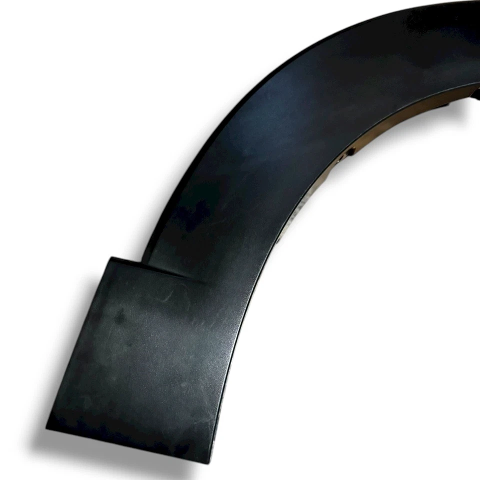 Guardabarros de pasajero delantero acampanado Mazda Cx-30 2020-2024 Dgh9-51-W21 *negro OEM Foto 2 de 4