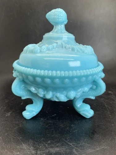 Vtg Westmoreland Argonaut Blue Milk Glass Shell Dragon Candy Dish W Lid MINT!