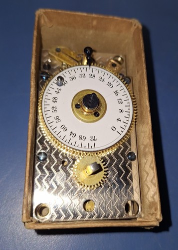 Antique E Howard Boston Mechanical Safe Time Lock Movement Working Unused W/ Key - Picture 4 of 8