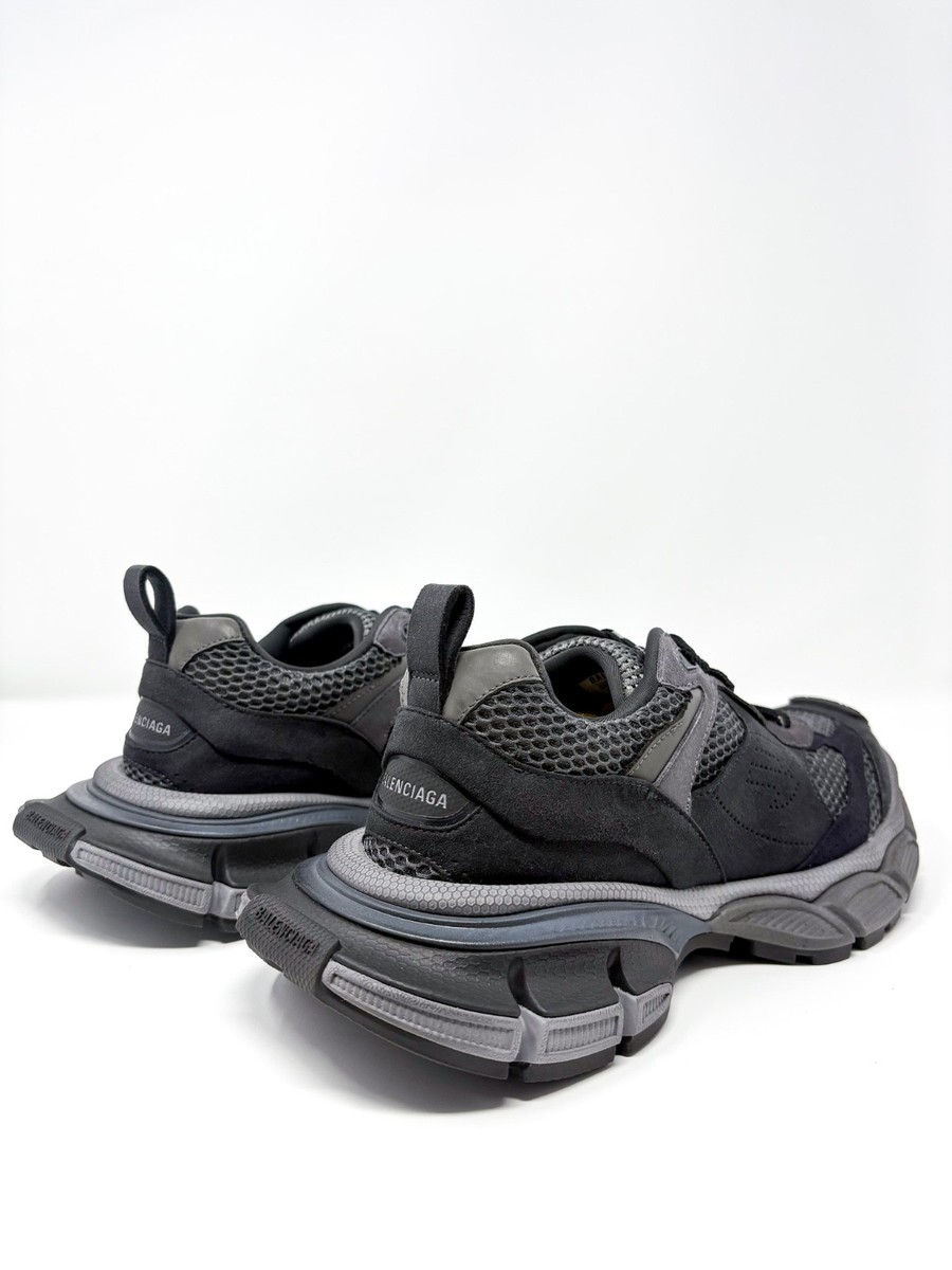Balenciaga Men's 3XL Lace Up Sneakers Grey Mix 8 US / 41 EU $1130