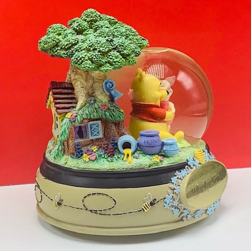 Globo di neve Winnie Pooh carillon musicale maialino Walt Disney Christopher Robin statuetta - Foto 6 di 7
