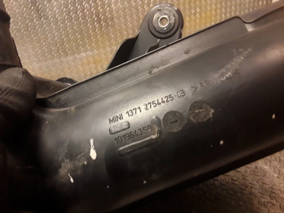 MINI COOPER INTAKE RESONATOR R55 R56 R57 R58 R59 R60 1.6 PETROL USED A 2754425 - Image 3 of 3