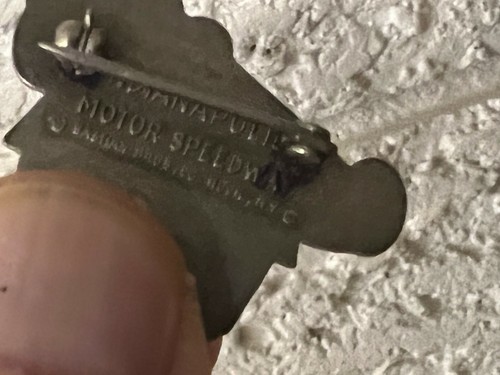 Original 1963 Indianapolis 500 Indy Silver Pit Badge Bastion Bros. Rochester NY - Picture 4 of 5