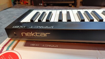 USB-MIDI-Controller-Keyboard Nektar Impact lx61