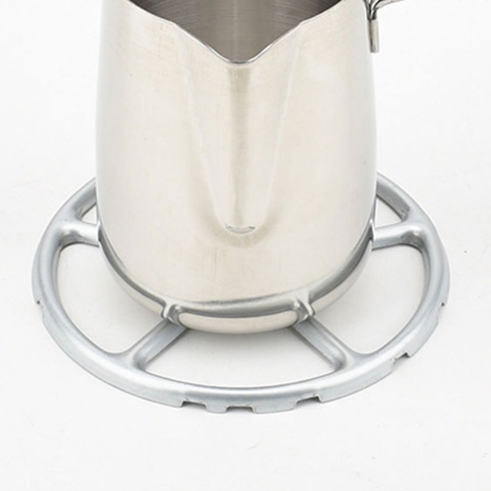 Cast Iron Mini Frying Pan Egg Skillet With Wooden Handle Drip Spout