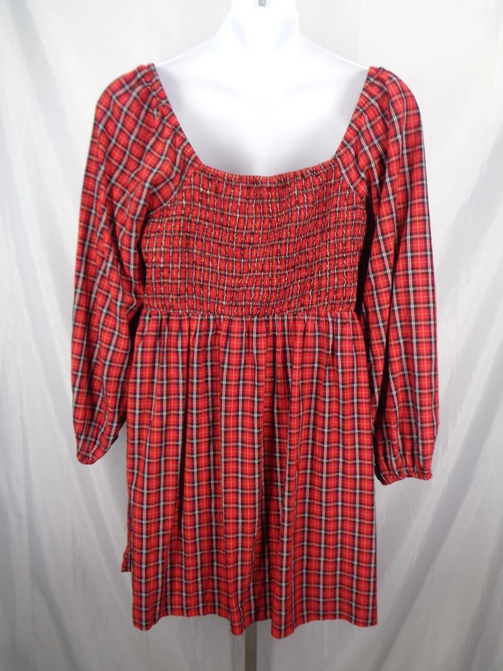 Old Navy Red Tartan Plaid Smocked Mini Dress Plus Size 2X - Image 2 of 4