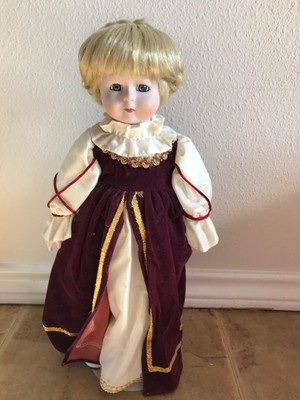 porcelain dolls that play music