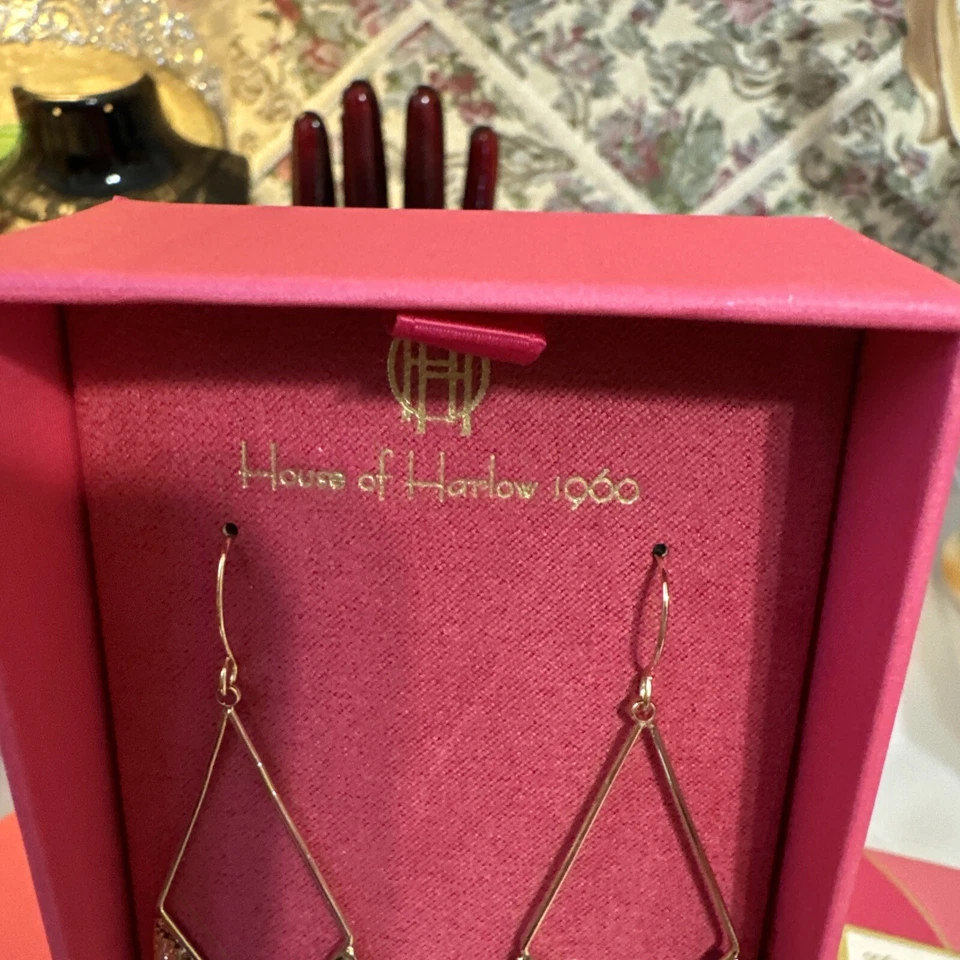 Pendientes House Of Harlow 1960 oro flecos cascada oro líquido 6,5 pulgadas nuevos en caja Foto 3 de 4