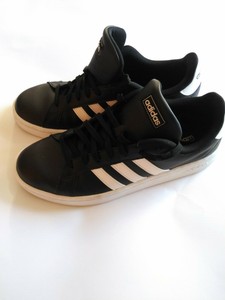 hwi 28y001 adidas