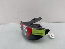 Rear Light Right Opel Mokka SUV 1.2 Turbo 12V (F12XHT(EB2ADTS)) 2022 9833721980