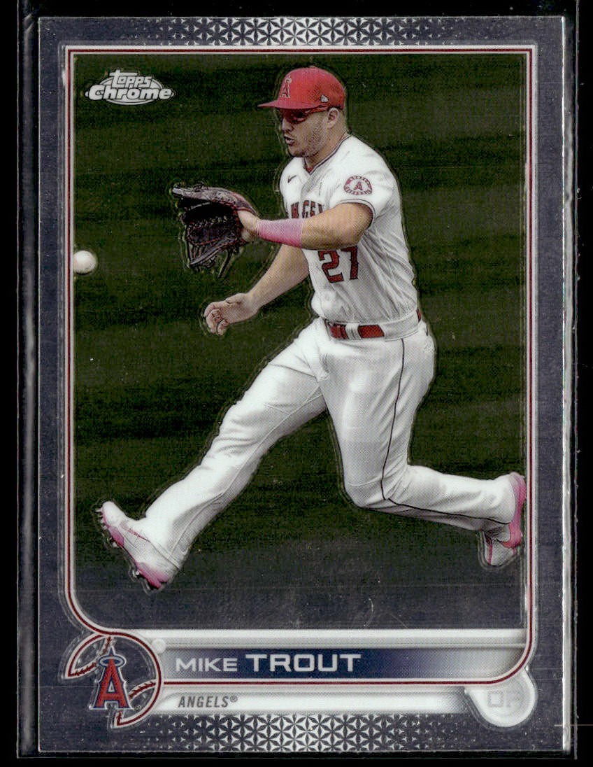 2022 Topps Chrome #200 Mike Trout  Angels Baseball Card 0401D