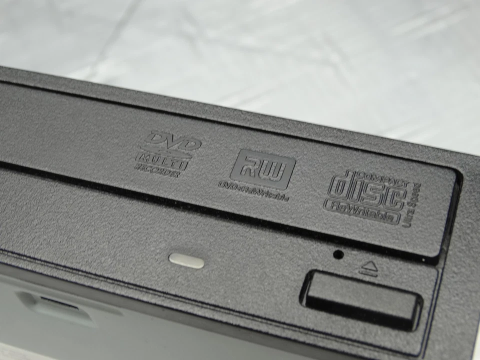 Phillips DVD-RW CD-RW Internal Drive Black DH-16AES - Image 2 of 4