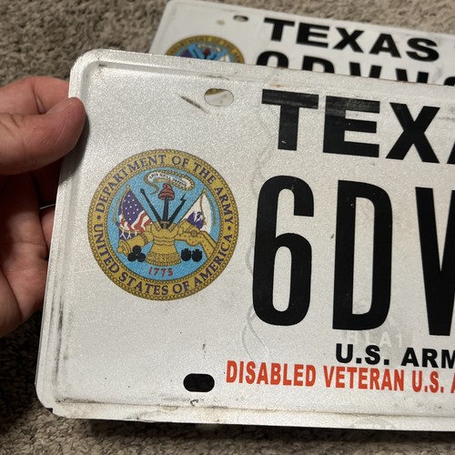 Matching Pair Texas U.S. Army Disabled Veteran license plate 6DVVGY READ DESC - Picture 6 of 7