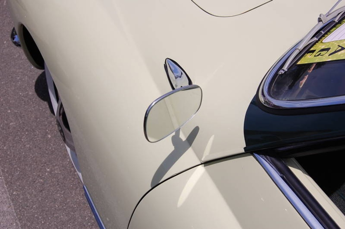 VW Karmann Ghia Side View Mirror Fender-Mounted Left | Silver