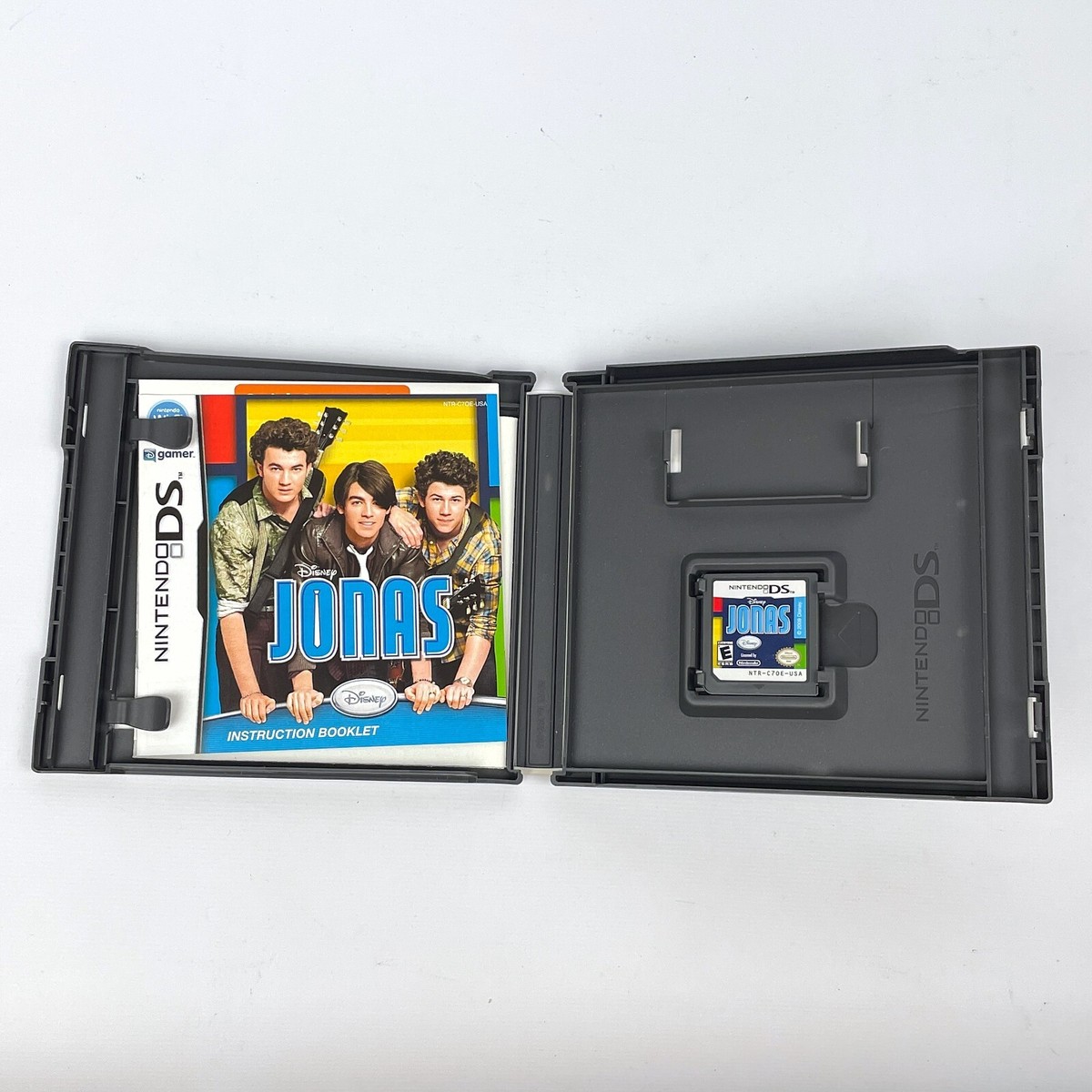 Disney Jonas Brothers (Nintendo DS) Game Complete w/ Manual Disney Jonas Brothers (Nintendo DS) Game Complete w/ Manual