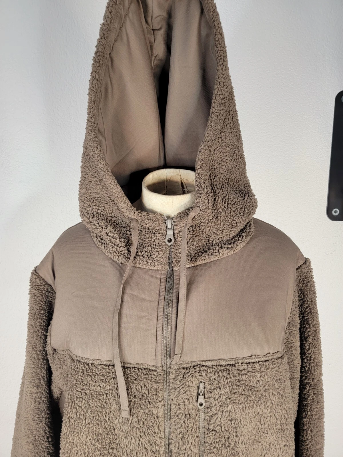 girlfriend-collective hooded fleece sweater