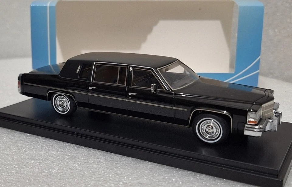 Cadillac Fleetwood Formal Limousine 1980 Black 1:43 Neo 45330 EXTREMELY RARE!! - Image 3 of 4