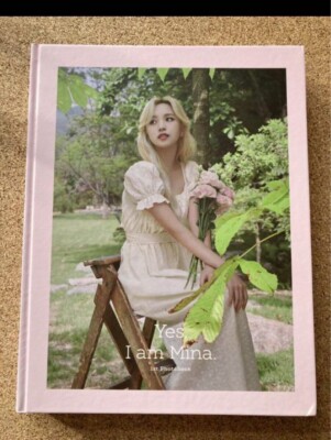 『Yes, I am Mina: 1ST PHOTOBOOK』 TWICE MINA 1st Photobook Yes, I am MINA Gray Ver 2 card with