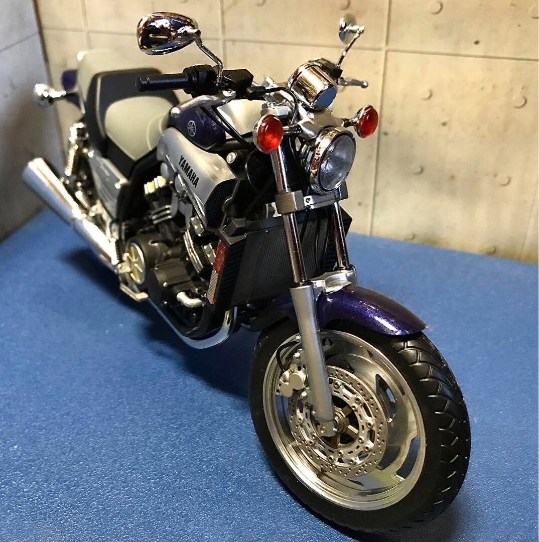 オートバイ・バイク Yamaha Vmax 1993 Blue 1993 Yamaha Vmax 1200 - motorcycles/scooters - by owner