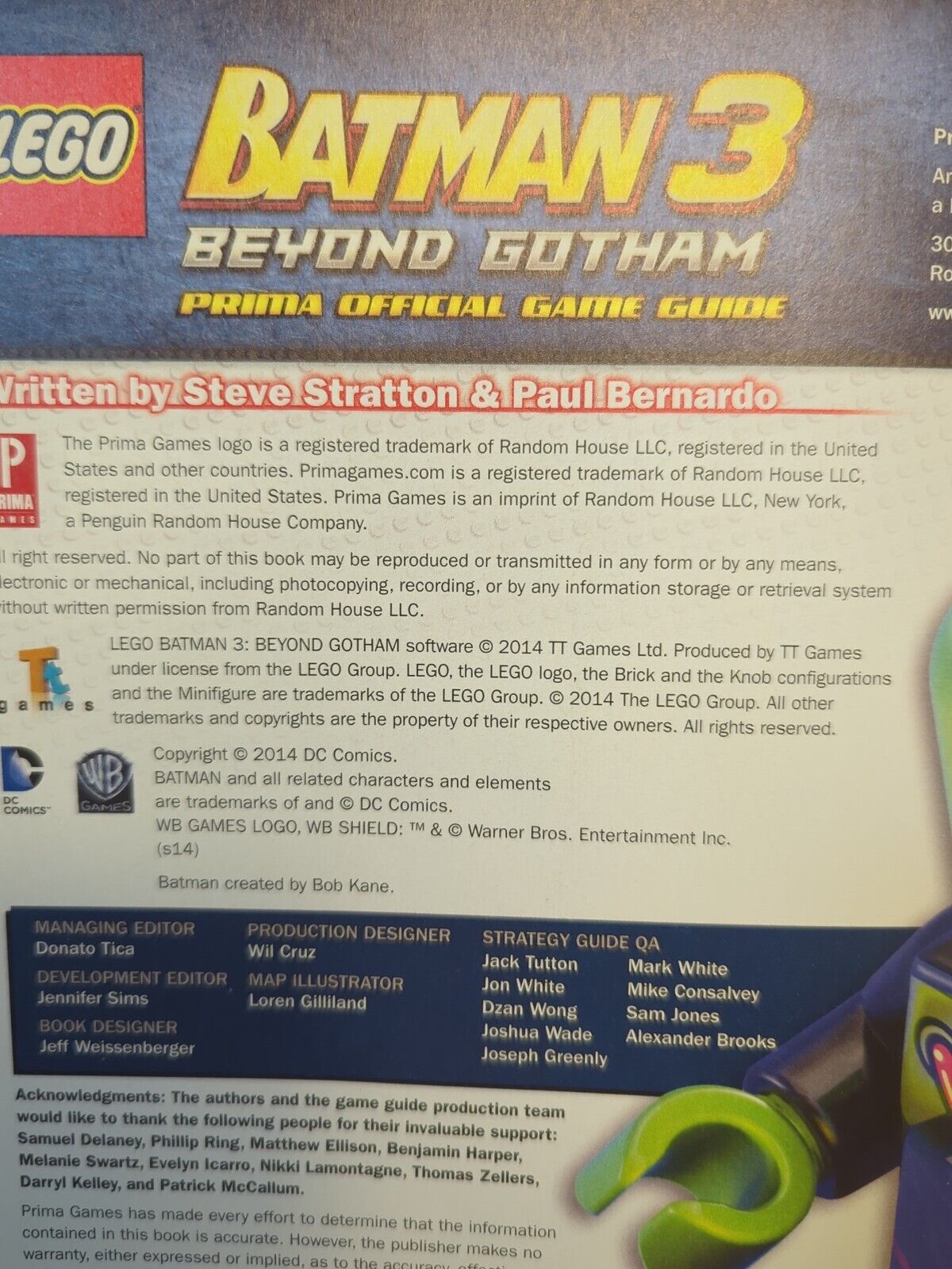 Lego Batman 3: Beyond Gotham: Prima Official Game Guides: Prima Games:  9780804163538: : Books