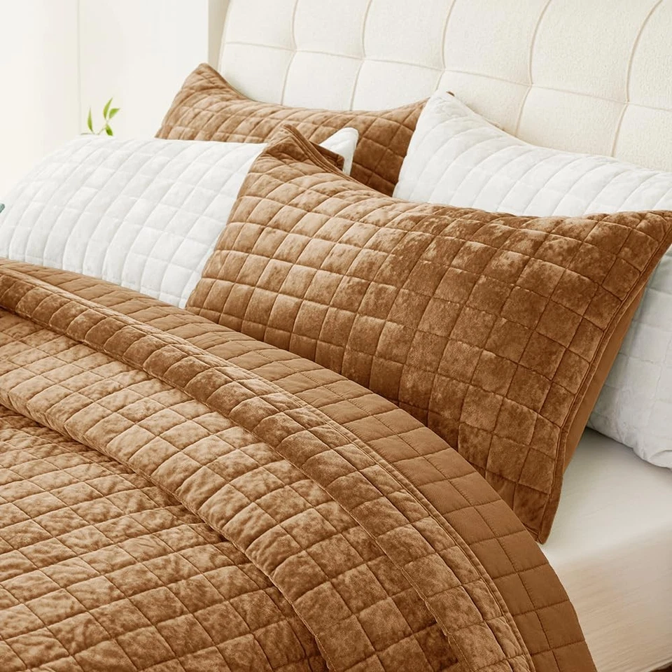 Quilt Set California King 106x118 Velvet 3 Pieces with 2 Pillow Shams | All - Image 2 of 4