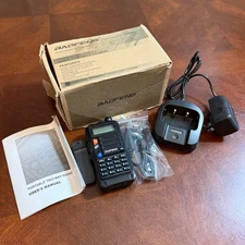 baofeng dual band two way radio uv-5r style fm transceiver w/ charger box