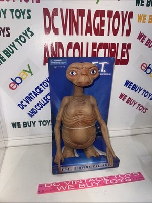 E.T. the Extra-Terrestrial Foam Figure 12-Inch NECA Stunt Puppet  
