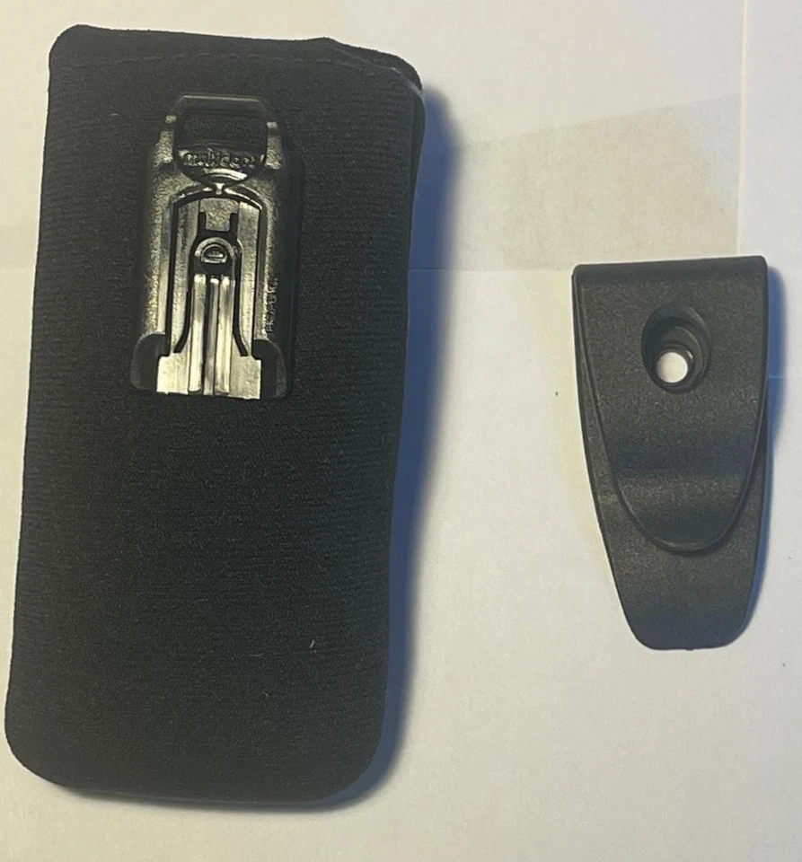 Sportsuit Sleeve Verstaile Case for iPod nano Discreet Protection with Belt Clip - Image 2 of 4