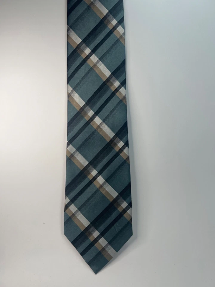 Corbata Axcess Claiborne co. 100% silk 58" largo por 3,5" ancho Foto 4 de 4