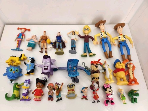 Lot Of 27 Disney Figures Vinyl And Plastic Some Vintage Free Shipping