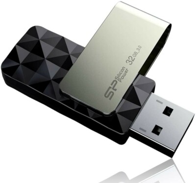 Silicon Power 32GB USB 3.0 Flash Drive, Blaze B30 - SP032GBUF3B30V1K