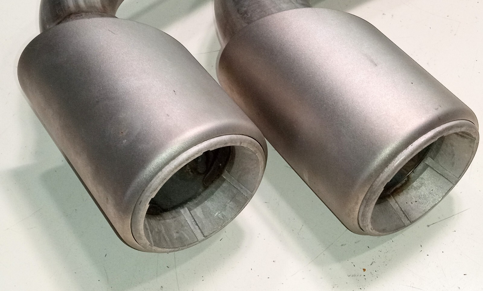 Ferrari 430 Rear Left Right Exhaust Tail Pipes_216041_NEW_GENUINE