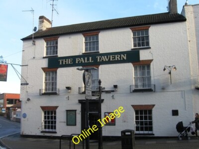 Photo 6x4 The Pall Tavern Yeovil  c2012