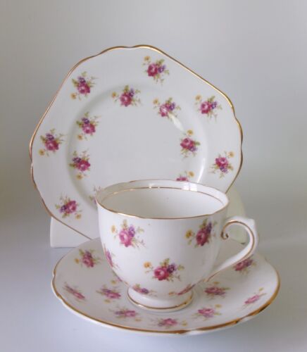 STANLEY BONE CHINA VINTAGE ROSEBUD TEA TRIO - GOOD CONDITION