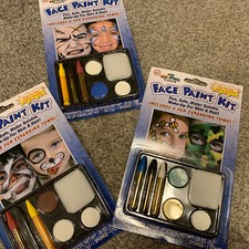 Face Paint Make Up kit Blue And White Cakes/Red,Black,yellow Sticks Lot Of 3 R 