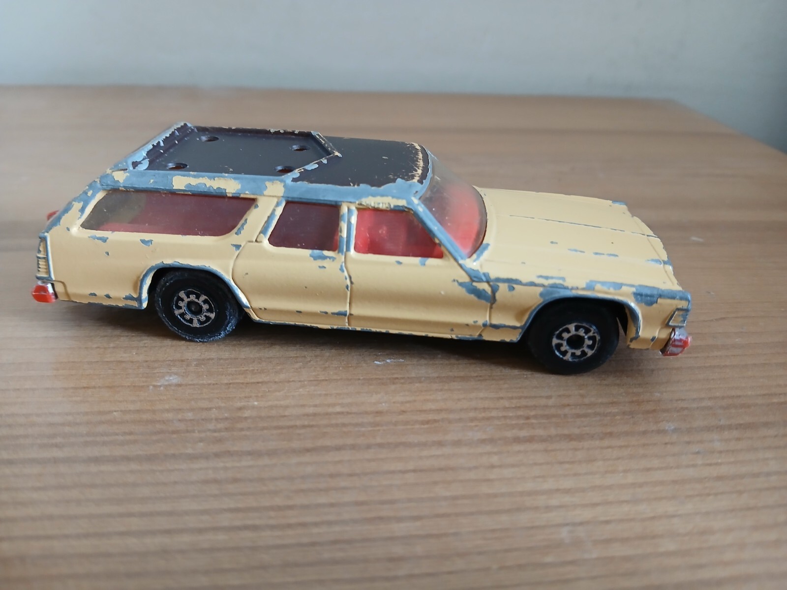 Picture 3 of 6